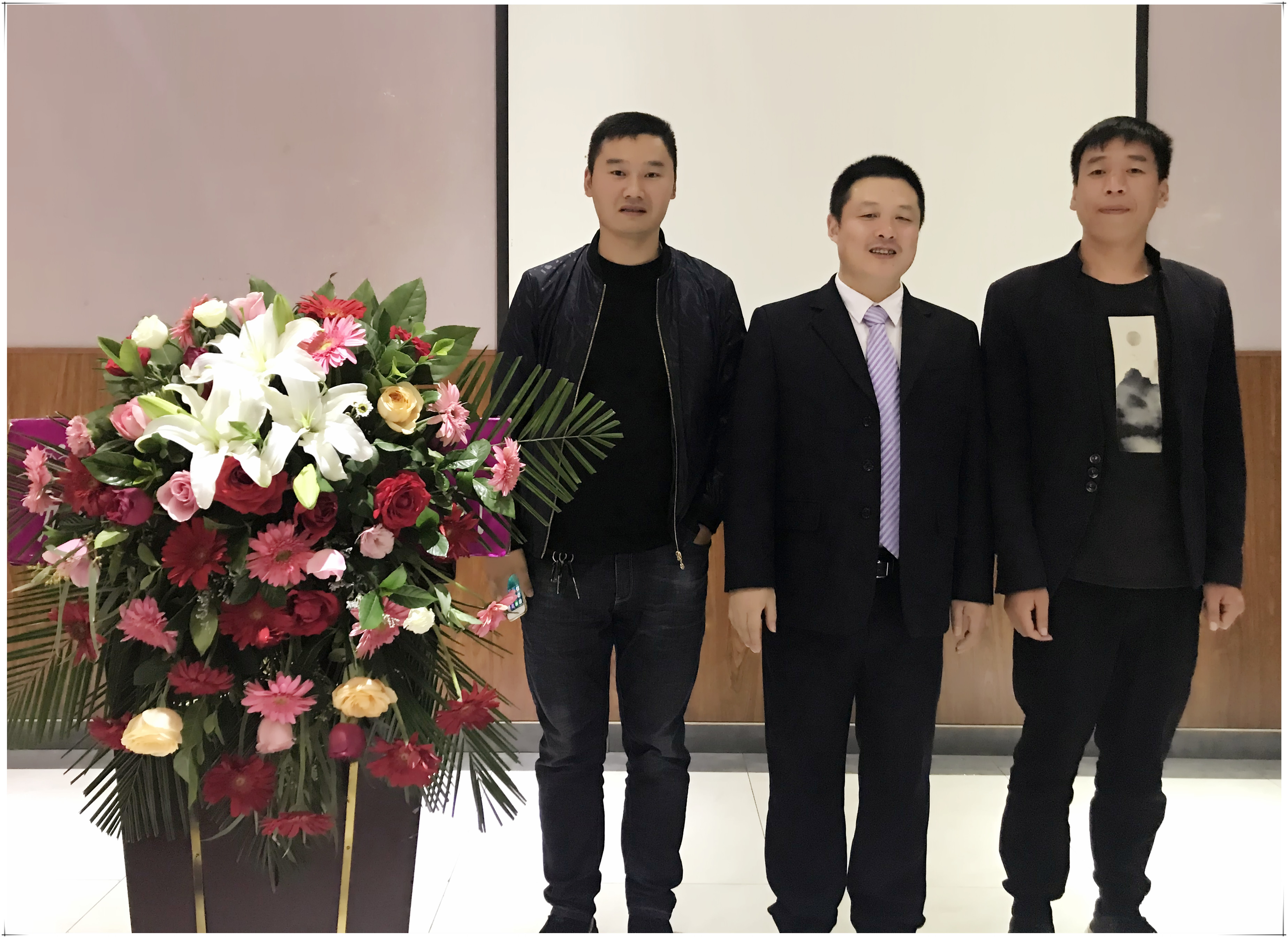 微信图片_20181031193045_副本.jpg